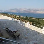 Loggos View דירה