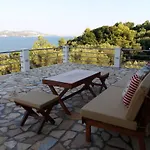 דירה Loggos View
