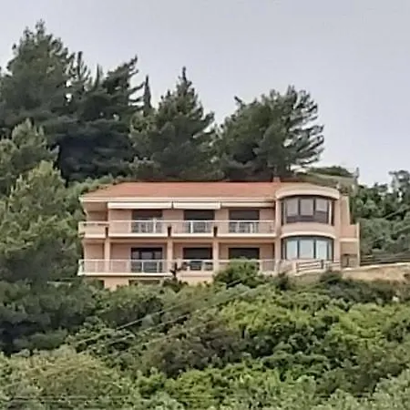 Loggos View شقة